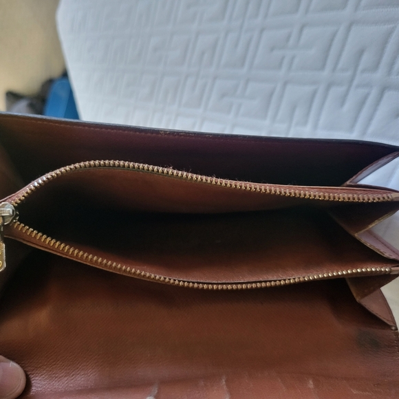 Louis Vuitton Monogram Brown Wallet - Picture 8 of 11